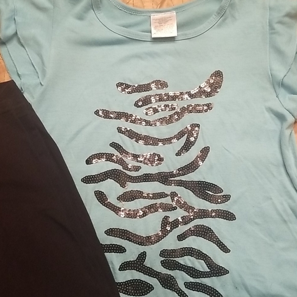 Justice 2pcs - Picture 2 of 2